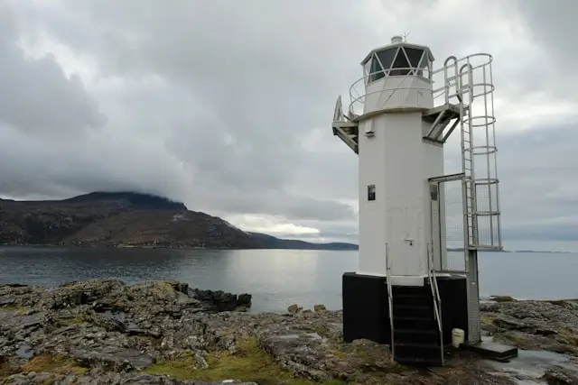 Rhue Lighthouse, one of the things you could see at Ullapool, a must-see place in Scotland.