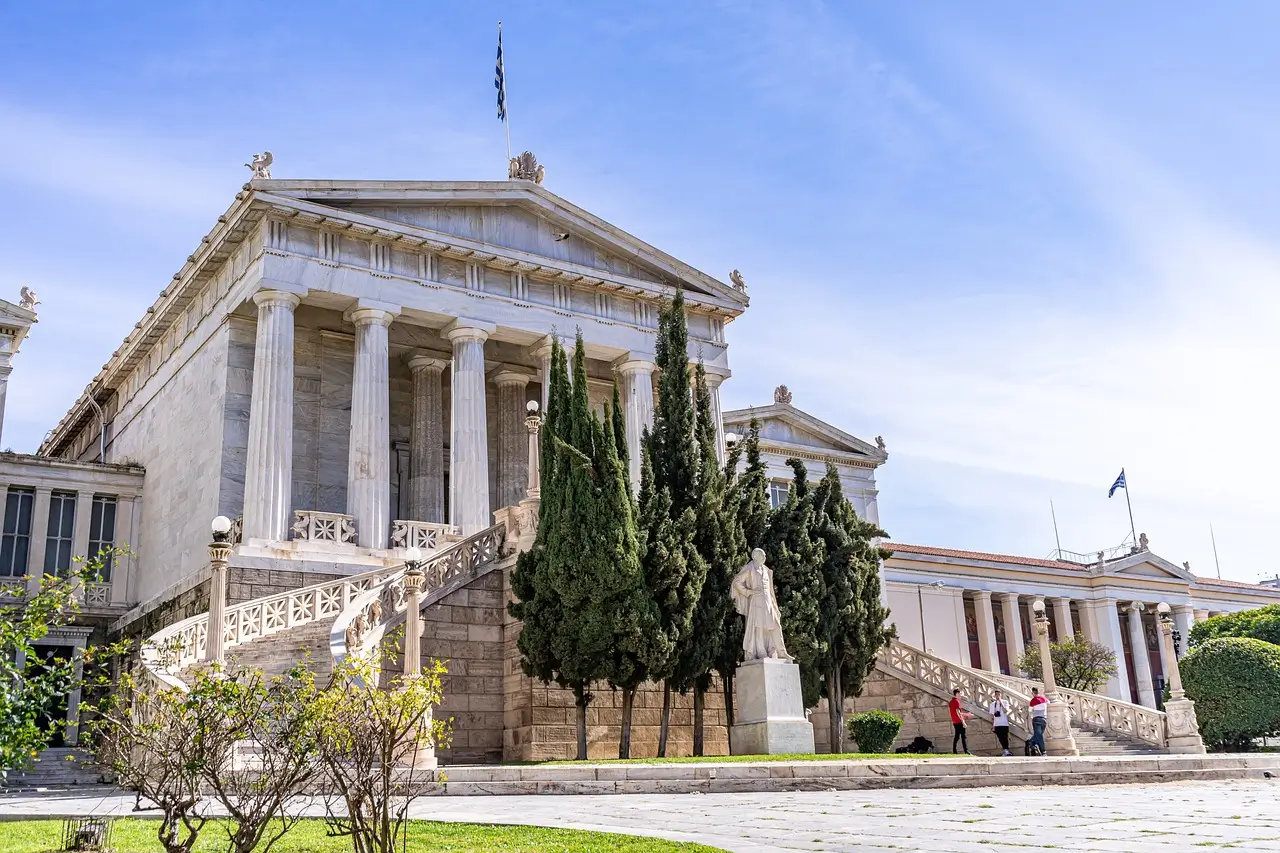 Affordable cultural trips, Athens