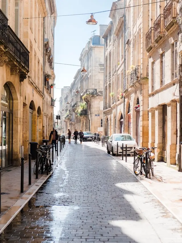 Rue historique de Bordeaux